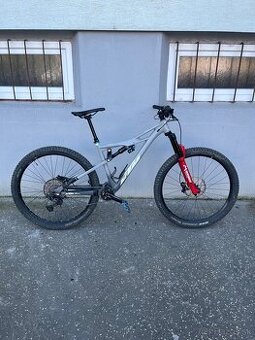 celoodpružený horský bicykel KTM prowler