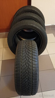 Zimné pneumatiky 215/55 R17 Goodyear