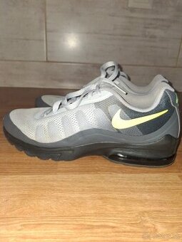 Predam panske nike tenisky č.42