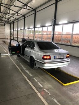 BMW e39 525d
