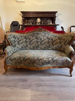 Luxusná historická sedačka