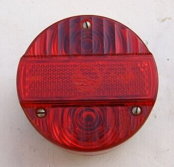 Kúpim originál krytky na Simson s51