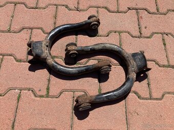 Ramená zadnej nápravy Audi Allroad C5