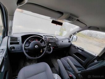Predám wolksvagen transportér  8 miestne