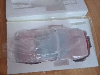 Otto model Mercedes 500sl amg