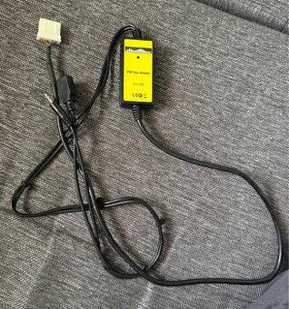 Mazda USB Adaptér