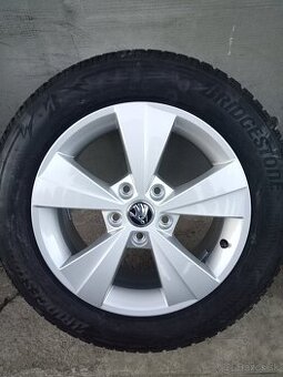 16"5x112...205/60 R16....Škoda Octavia IV... zimná sada