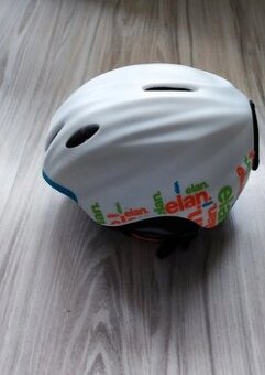 Prilba na lyžovačku