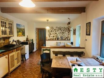 NA PREDAJ: ROMANTICKÁ CHALUPA V MALEJ LEHOTE