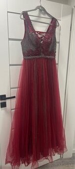 Predám spoločenské šaty