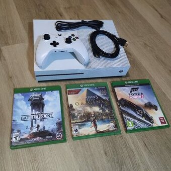 Xbox One S 1TB, ovládač, hry