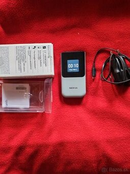Nokia 2720 flip dual sim plne funkčný len má anglický jazyk