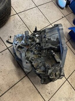 Predám prevodovka manuál automat Toyota CVT ECVT hybrid ine