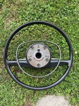 Predám 2x originálne čierne volanty na veterán Mercedes