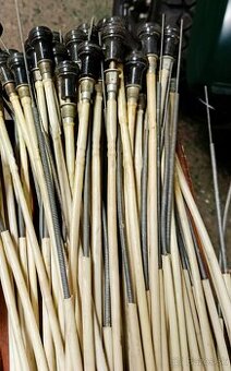 Gaz 69, Zil - táhlo sytiče a ručního plynu