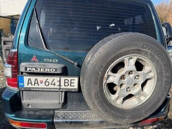 Mitsu ishi pajero 3.2 automat predam, rozpredam