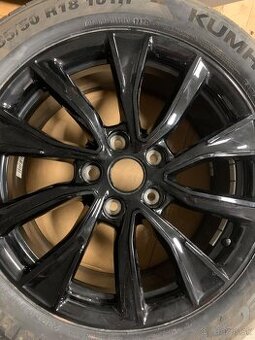 Rezervní kolo Volkswagen T7 Multivan R18 Toshima