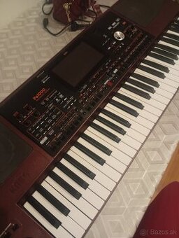 Korg pa1000