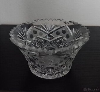 Krištálová miska - priemer 15 cm,