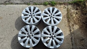 Veľmi zachovalé Elektróny Opel ,5x105r17, bez škrabancov