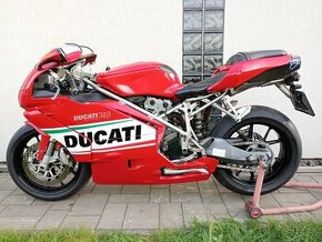 Ducati 749 - 1