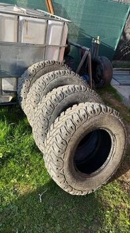 265/70 R16