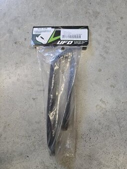 Vodítko reťaze predné Suzuki RM 125/250 99-00