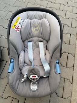 Autosedačka Cybex atom M so základňou Cybex Base M