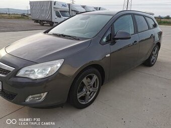 Opel Astra J 1.7 cdti