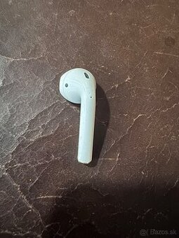 apple airpods lava strana 1ks