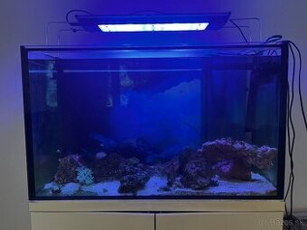Akvarko so skrinkou 300 L