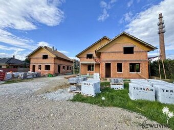 NEW LIVING - novostavba 3i byt, 2x parking a pozemok, Záhrad