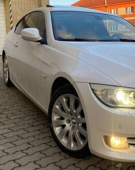 BMW ALU Disky Originál R17 225/45 Zimné Pneu ako Nové