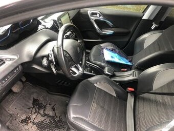 Peugeot 2008 - Automat