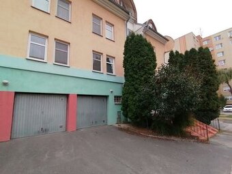 Garáž na uskladnenie na Novej Vsi, za Nerom