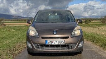 Renault Grand Scenic III 2009 7 miest