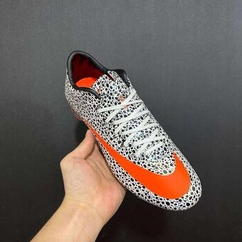 Nike Mercurial Safari