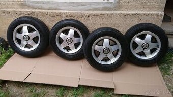 Disky s pneu na Škoda Favorit Black Line