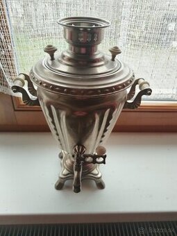 Samovar strieborny