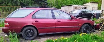 Honda Accord Aerodeck 2.0i 100 KW - 127 000 KM - díly z vozu