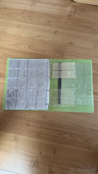 Sběratelské album/pořadač s listy na mince (až 200 mincí) - 1