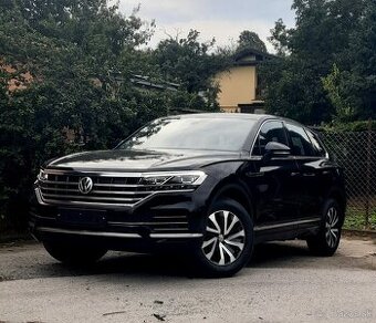 Predám  Volkswagen Touareg 3.0 V6 TDI SCR 4Motion Tiptronic