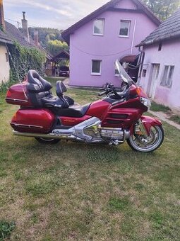 Predám Honda Goldwing 1800