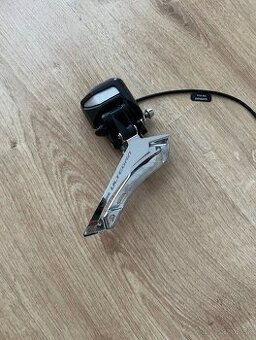 Shimano Ultegra FD-R8050 Di2, 2x11