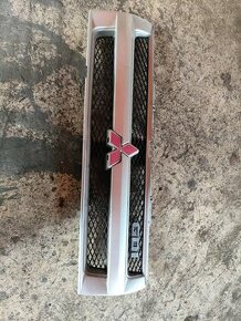 Mitsubishi Pajero Pinin maska