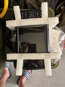 predam novy sonar garmin striker vivid 9sv