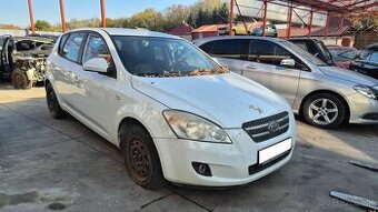 Kia Ceed 1,4i 77kw, kód: G4FA