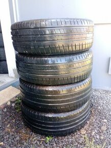 Letné pneu 215/45 r18 ZR Michelin - 4ks - 6mm