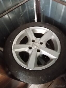 195/55 R15 pneu disky Dezent