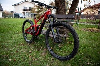 Trek Slash 7 Lava veľ. M/L